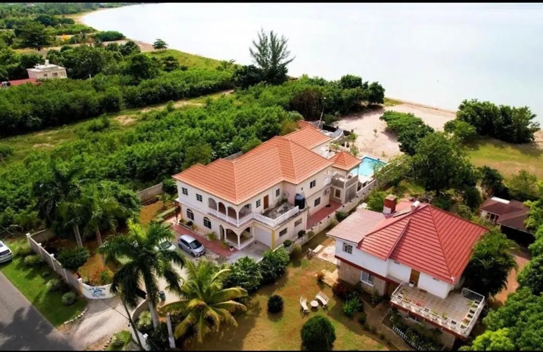 Indigo Beach Villa-1